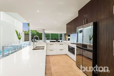 Property photo of 11 Huntingfield Road Brighton VIC 3186