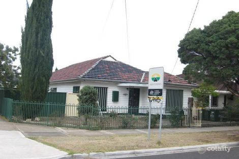 42 Gordon St, Newport, VIC 3015