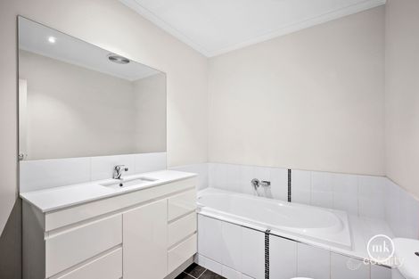 Property photo of 8 Halliday Road Mernda VIC 3754