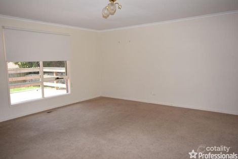 Property photo of 9 Kingsbridge Court Croydon Hills VIC 3136
