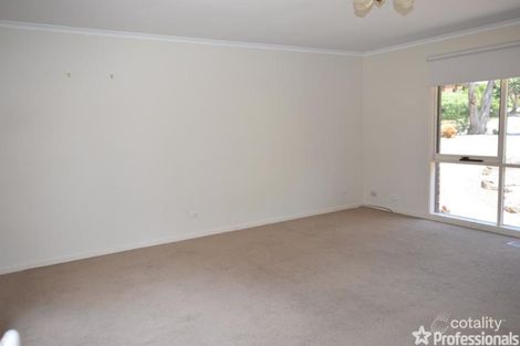 Property photo of 9 Kingsbridge Court Croydon Hills VIC 3136