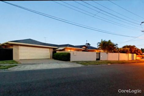 Property photo of 36 Vatakoula Parade Mermaid Waters QLD 4218