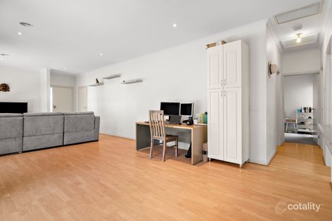 Property photo of 2/107-109 Waverley Road Chadstone VIC 3148