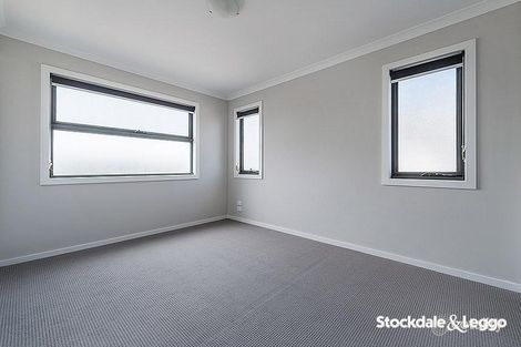 Property photo of 30/20 Hyde Park Avenue Craigieburn VIC 3064