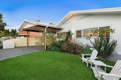 Property photo of 158 Ocean Parade Blue Bay NSW 2261
