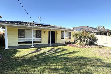 17 Elizabeth Ave, Lemon Tree Passage, NSW 2319