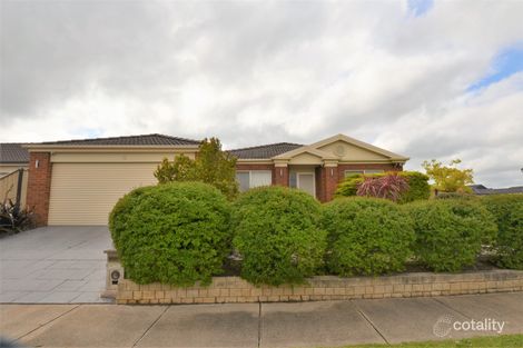 Property photo of 10 Jude Place Narre Warren South VIC 3805
