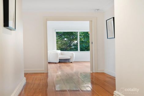 Property photo of 121 St James Road Rosanna VIC 3084