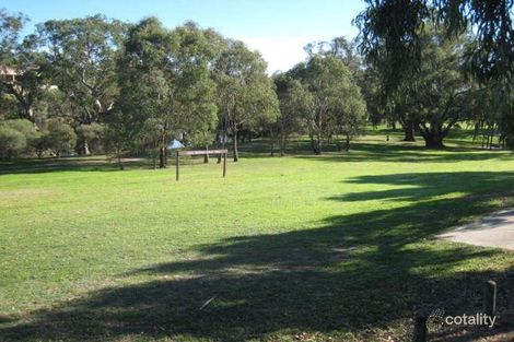 Property photo of 33A Bernley Drive Viveash WA 6056