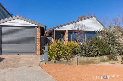 11 Macfarlan Pl, Latham, ACT 2615