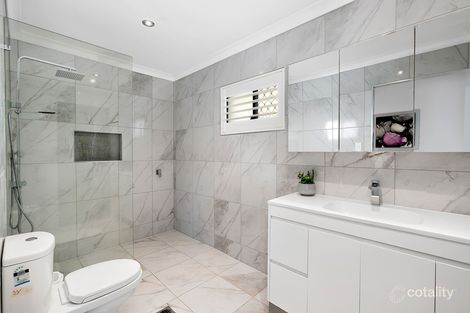 Property photo of 98 Beach Street Cleveland QLD 4163