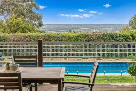 Property photo of 76 Allison Road Mount Eliza VIC 3930