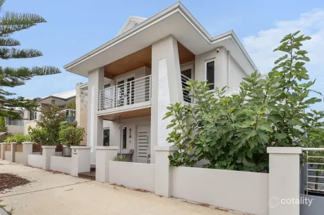 Property photo of 12 Tenerife Boulevard Hillarys WA 6025