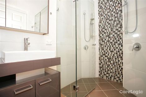 Property photo of 25 Kingsford Street Auchenflower QLD 4066