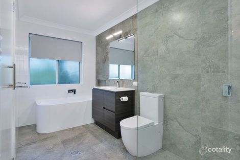 Property photo of 21/482 Pine Ridge Road Coombabah QLD 4216