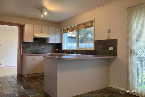 Property photo of 2/10 Winbourne Road Mount Waverley VIC 3149