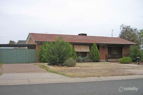 Property photo of 2 Curringa Place Springdale Heights NSW 2641