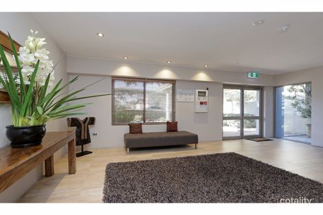 Property photo of 3/13 Tweeddale Road Applecross WA 6153