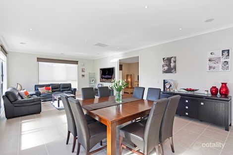 Property photo of 8 Ginninderry Grange Mernda VIC 3754