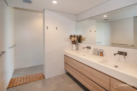 Property photo of 12 Mercator Way Eagle Bay WA 6281