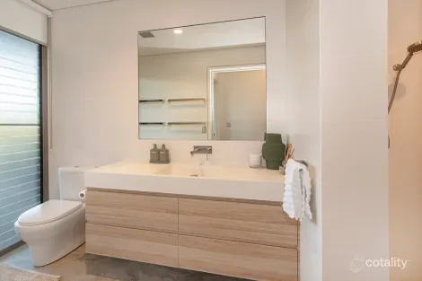 Property photo of 12 Mercator Way Eagle Bay WA 6281