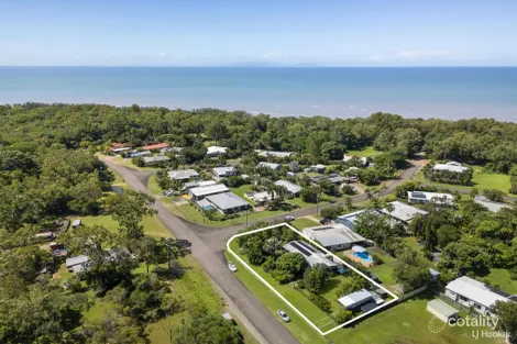 Property photo of 2 Justin Street Balgal Beach QLD 4816