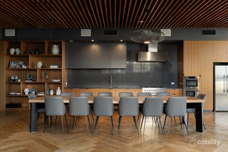 Property photo of 1805/2-4 Edmondstone Street South Brisbane QLD 4101