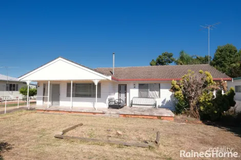 Property photo of 42 Moore Street Inverell NSW 2360