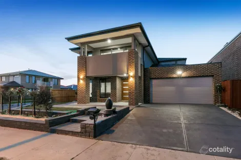Property photo of 9 Fenway Boulevard Clyde North VIC 3978