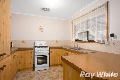 Property photo of 11 Gipps Crescent Cranbourne North VIC 3977