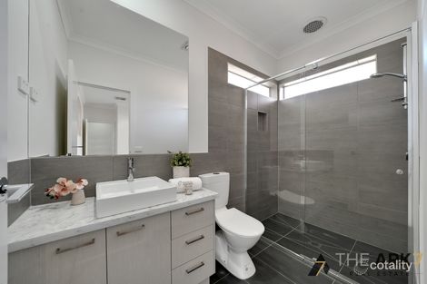 Property photo of 8 Moroka Avenue Weir Views VIC 3338