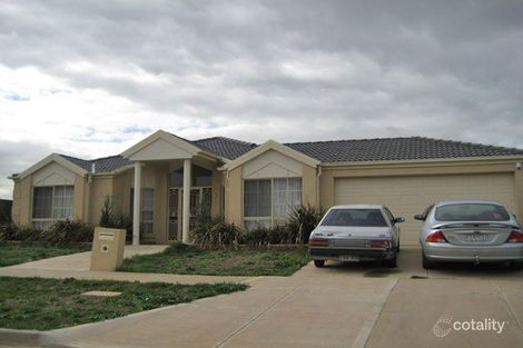 17 Berkeley Cres, Derrimut, VIC 3026