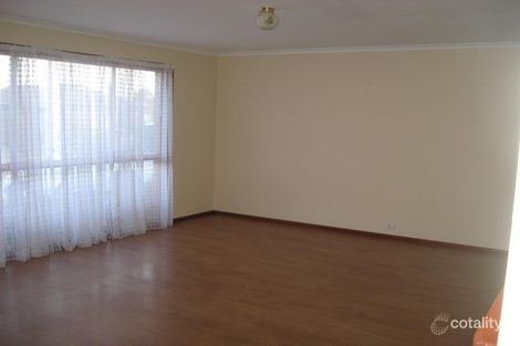 Property photo of 5 Bates Street Cranbourne West VIC 3977