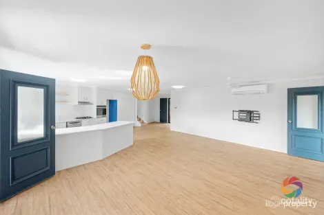 Property photo of 25 Paperbark Street Kin Kora QLD 4680