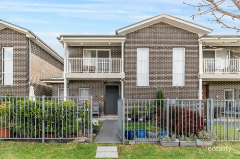 Property photo of 46 Alkira Circuit Horsley NSW 2530