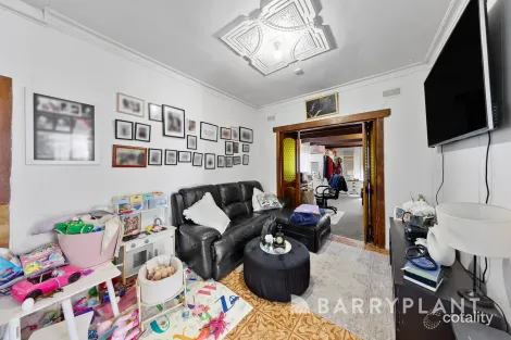 Property photo of 76 Helen Street St Albans VIC 3021