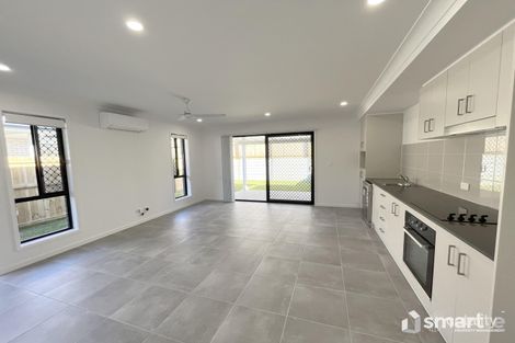 Property photo of 2/13 Rothbury Street Logan Reserve QLD 4133