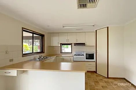 Property photo of 12 Correa Close Benalla VIC 3672