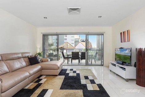 Property photo of 13/215 Wellington Road East Brisbane QLD 4169