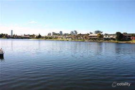 56 Sailaway St, Mermaid Waters, QLD 4218