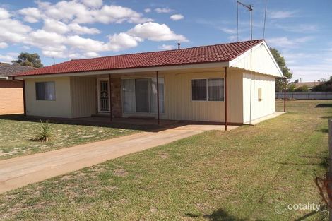 22 Lee St, Cowra, NSW 2794