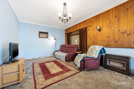 Property photo of 520 Hague Street Lavington NSW 2641