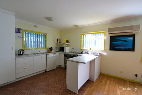 Property photo of 78 Wattle Street Fishermans Paradise NSW 2539