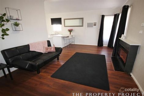 Property photo of 21 Tangmere Way Balga WA 6061