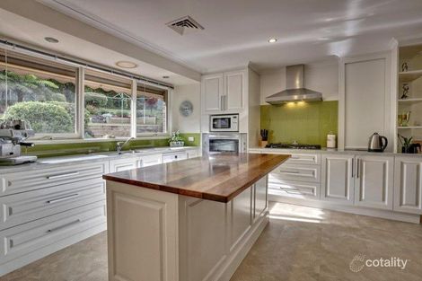 Property photo of 2 Albert Road Emerald VIC 3782