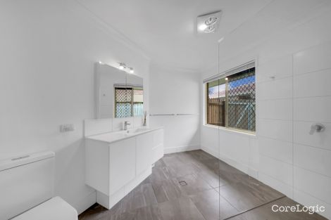 Property photo of 16 Trinity Place Bridgeman Downs QLD 4035