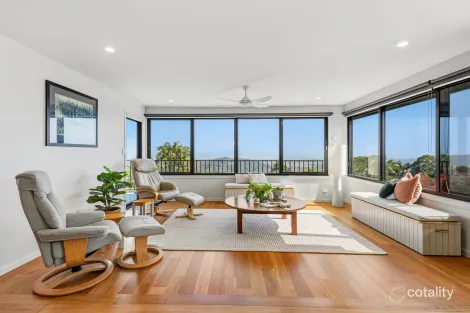 Property photo of 8 Valleyview Place Terranora NSW 2486