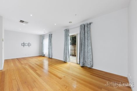Property photo of 2/7 North Crescent Heidelberg West VIC 3081