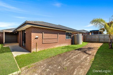 Property photo of 30 Breakwater Drive Doreen VIC 3754