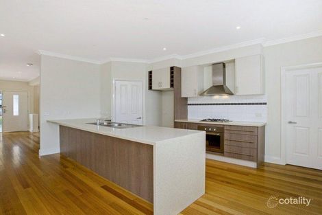 Property photo of 10 Wisteria Lane Caroline Springs VIC 3023